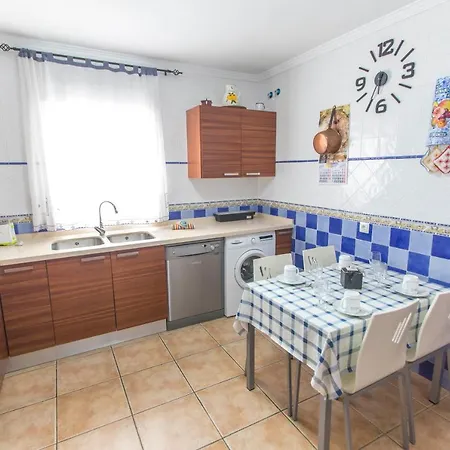 Vallao Villa *